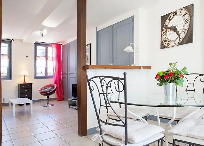 Du Port De Appartement *