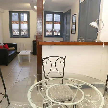 Apartment Du Port De *