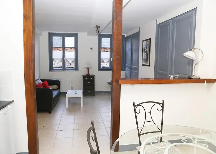 Apartment Du Port De *