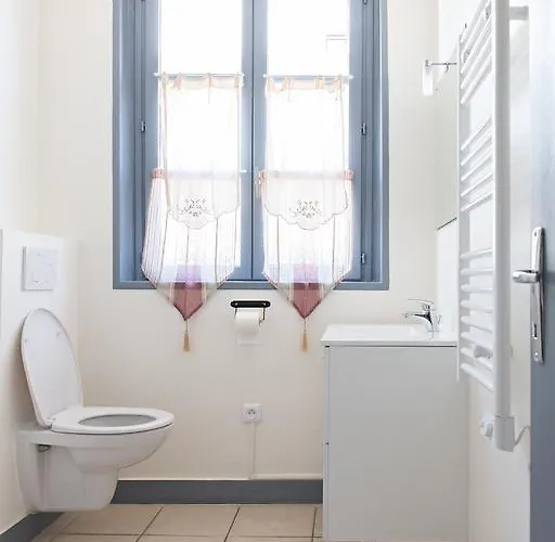 Du Port De Appartement